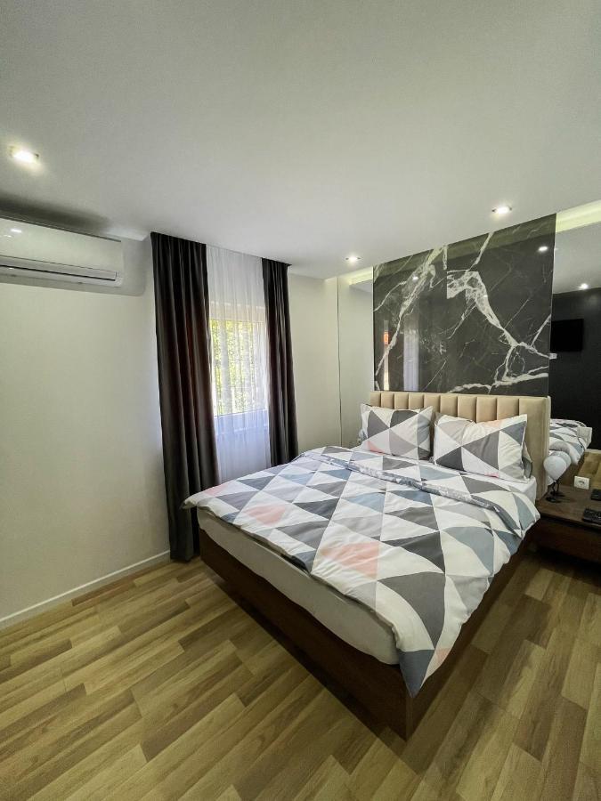 Apartmani Mila Laktaši Kültér fotó