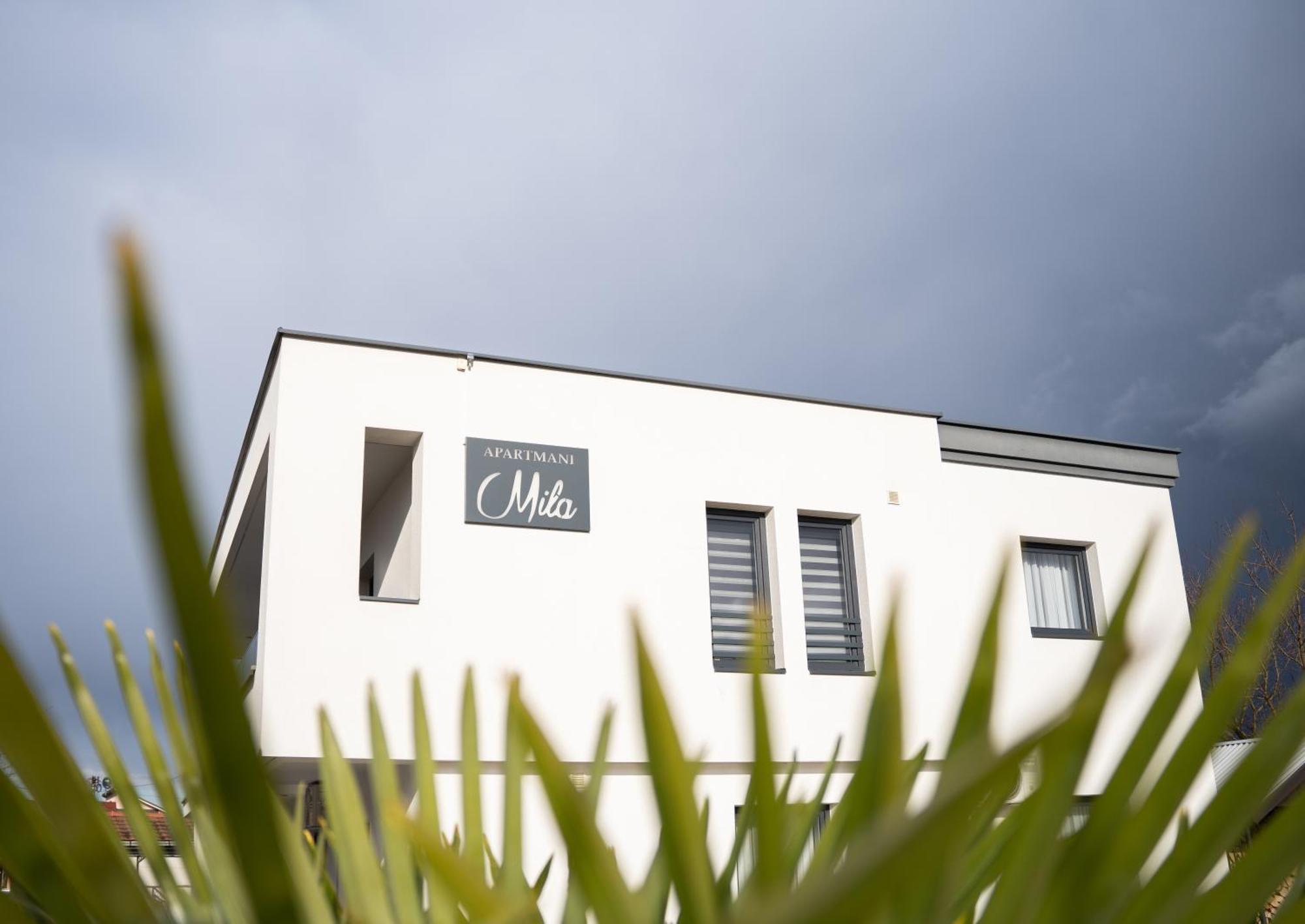 Apartmani Mila Laktaši Kültér fotó